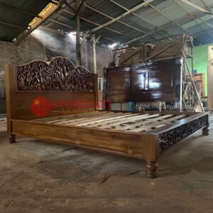 tempat tidur ukiran kayu jati