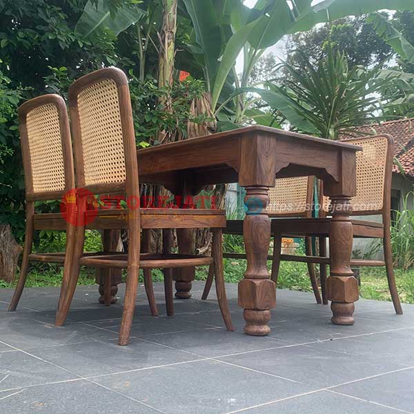 desain meja makan jati 4 kursi