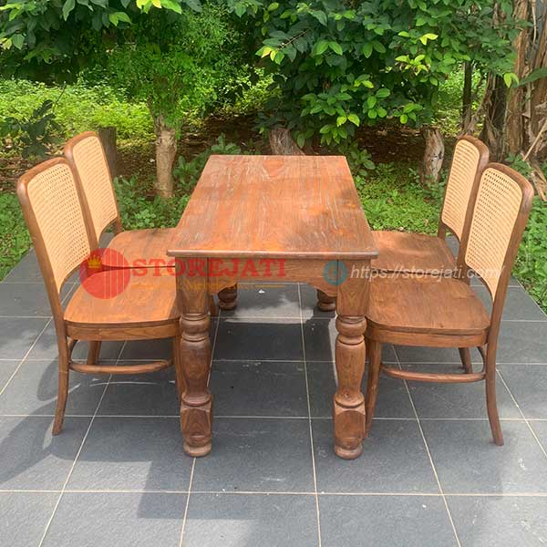 harga meja makan jati 4 kursi
