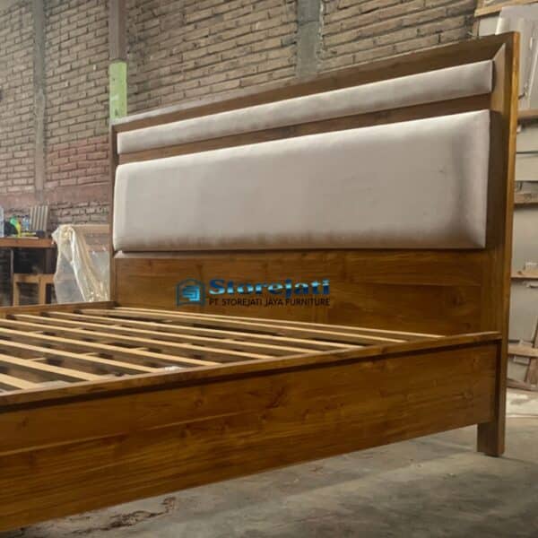 desain tempat tidur minimalis laci