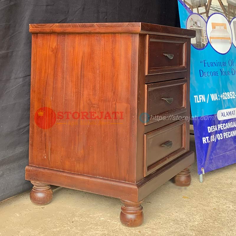 harga meja lampu kamar tidur minimalis