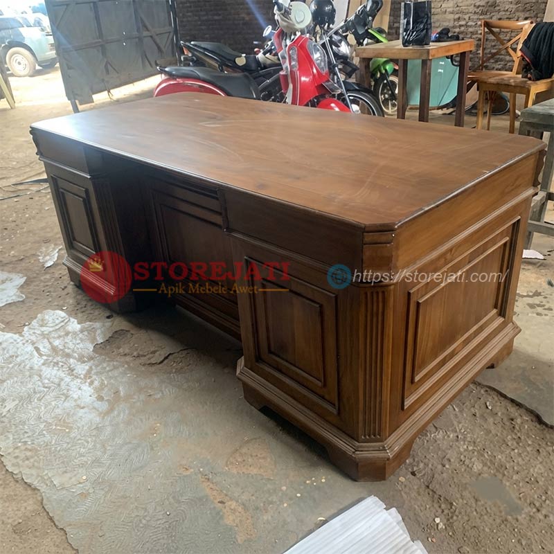 jual meja kerja direktur modern