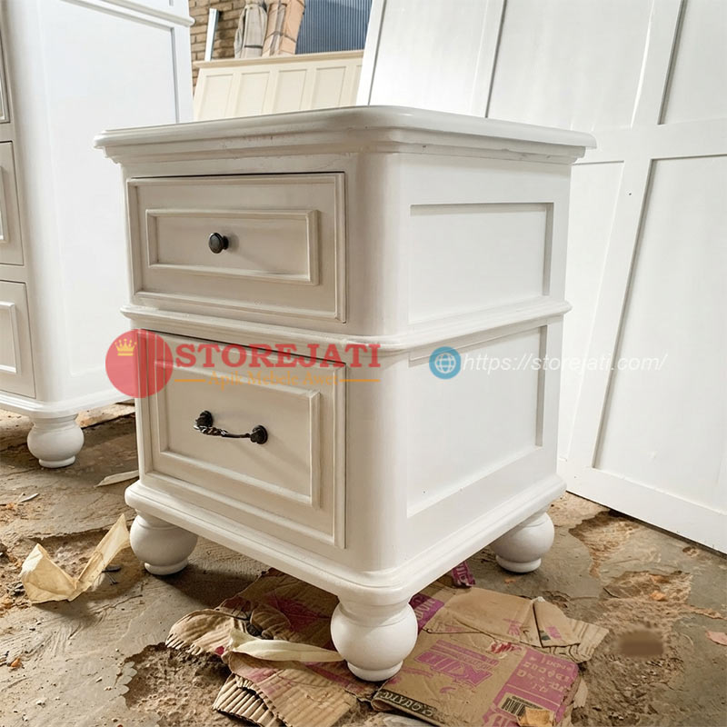 harga meja samping tempat tidur